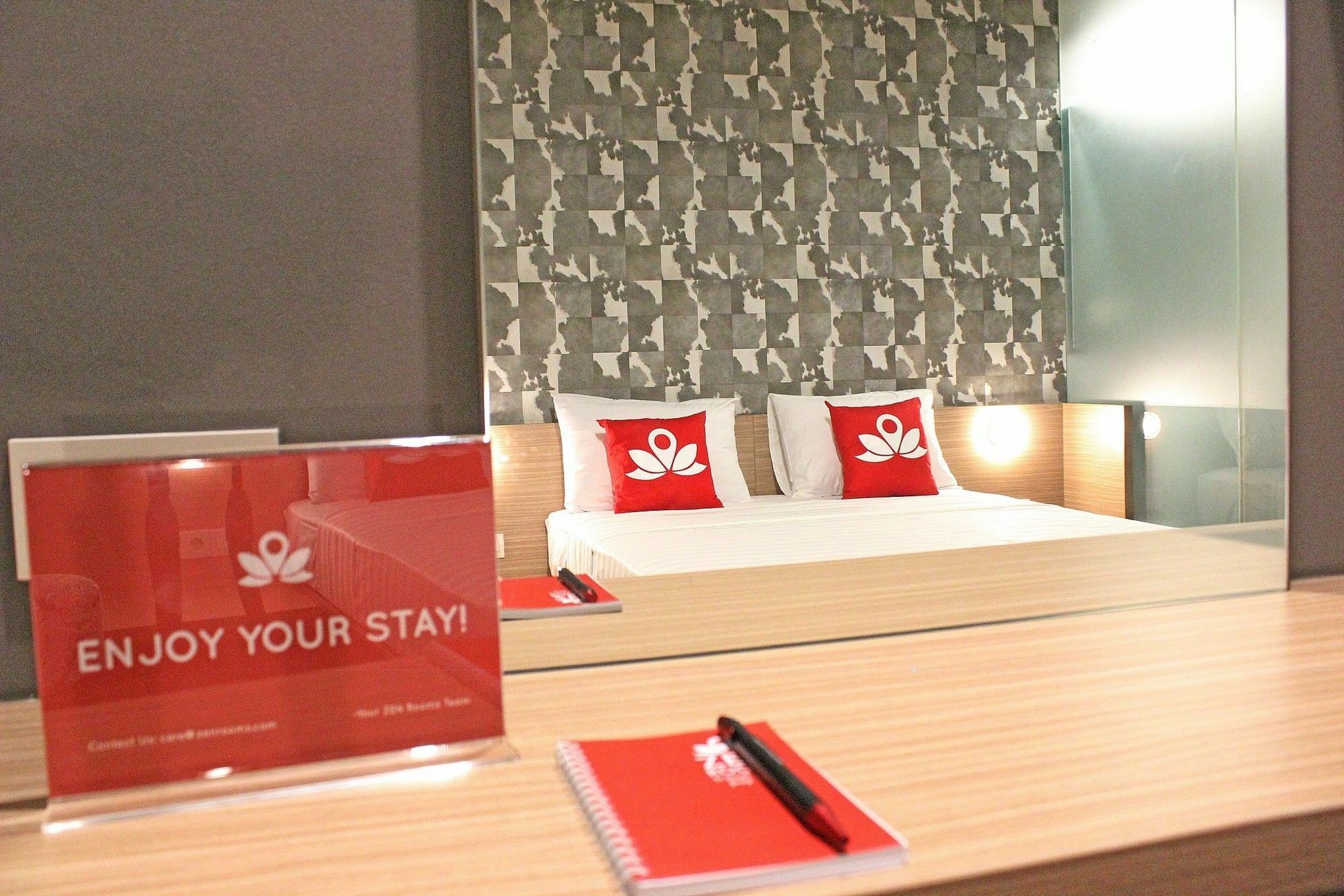 Zen Premium Sampoerna Strategic Square Ξενοδοχείο Τζακάρτα Εξωτερικό φωτογραφία