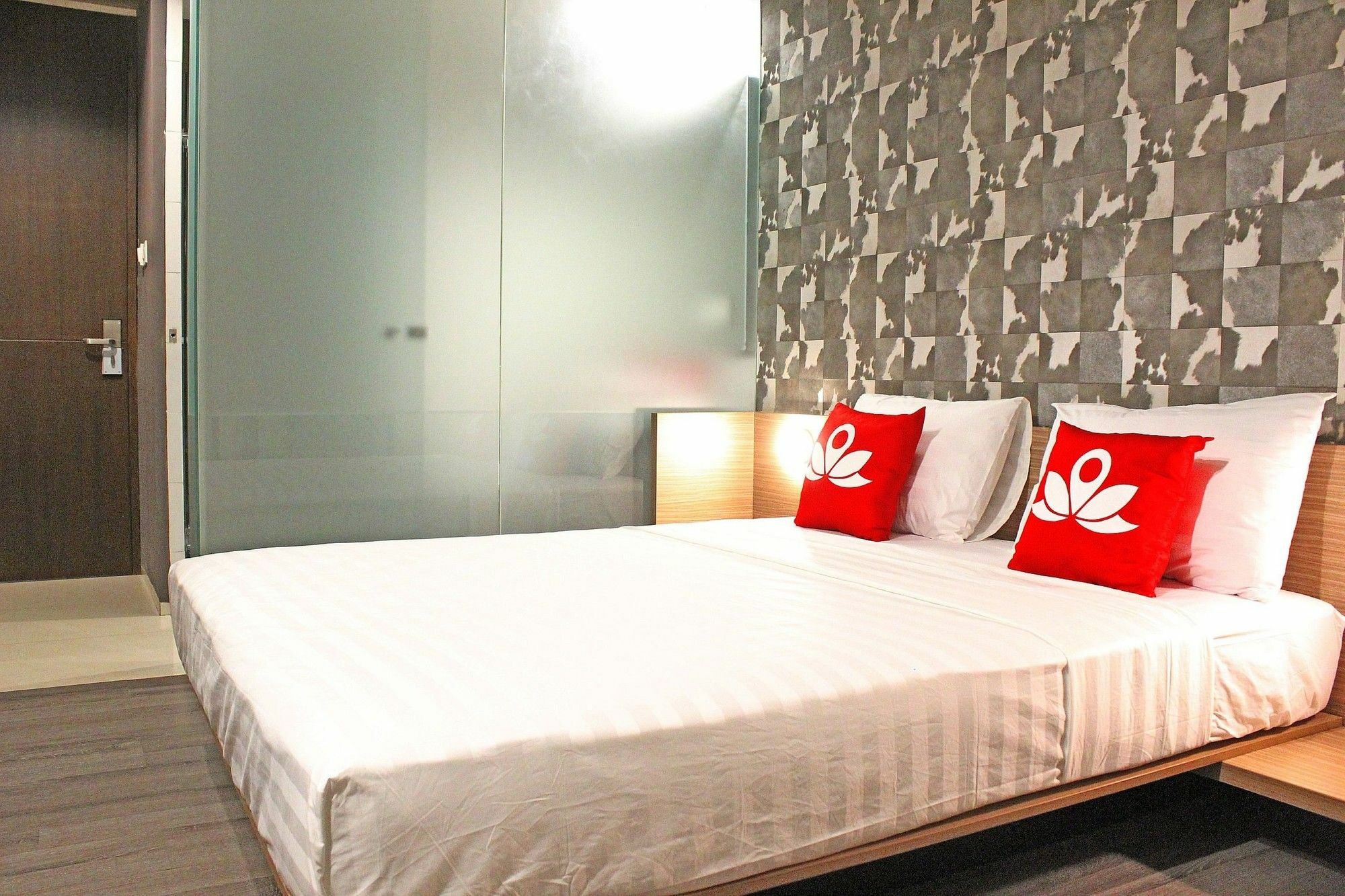 Zen Premium Sampoerna Strategic Square Ξενοδοχείο Τζακάρτα Εξωτερικό φωτογραφία